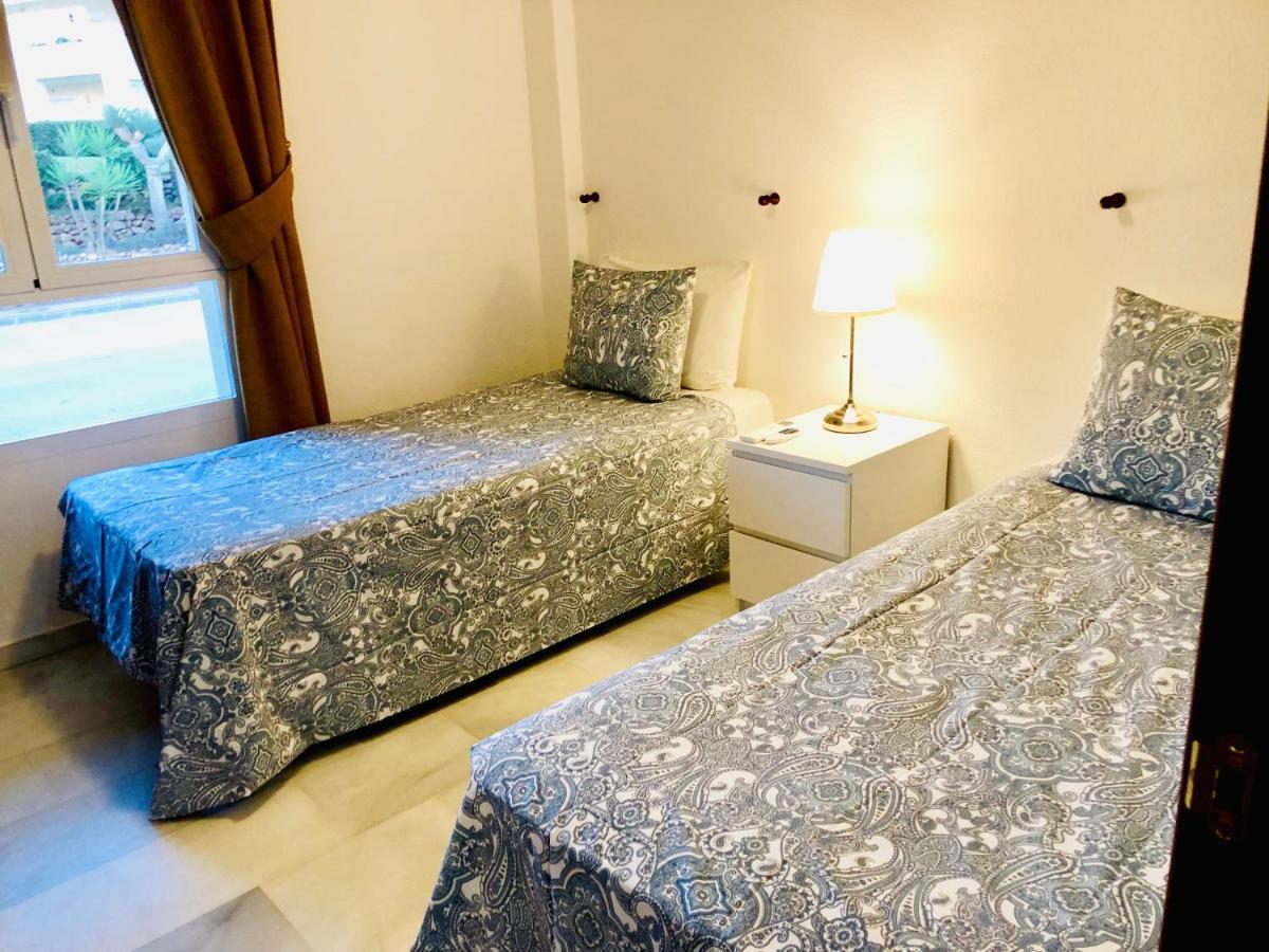 Lovely Sea Views Apartment On La Costa Del Sol El Faro ภายนอก รูปภาพ